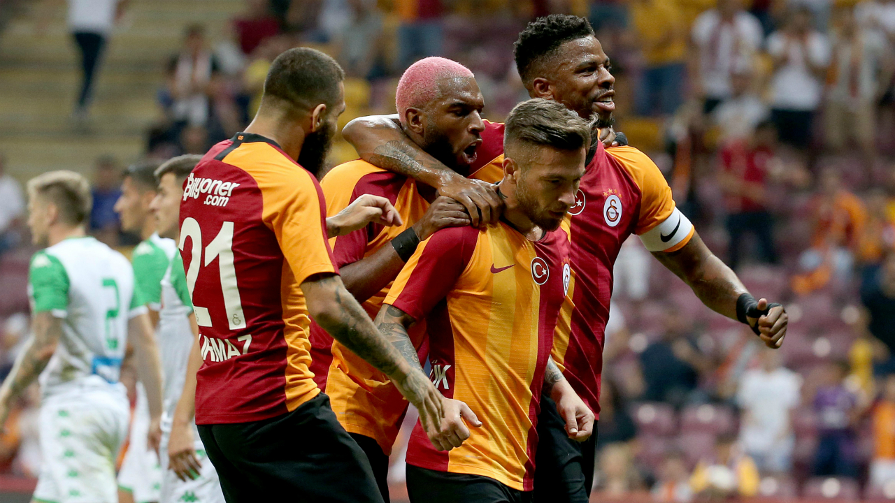 Şampiyon Galatasaray sezonu Denizli'de açıyor!