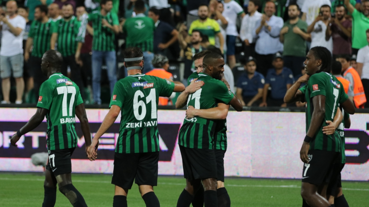 Denizlispor evinde Galatasaray'ı devirdi!