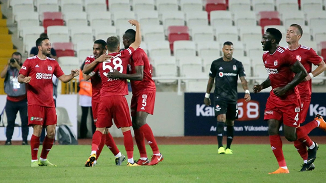 Beşiktaş Sivas'ta dağıldı!