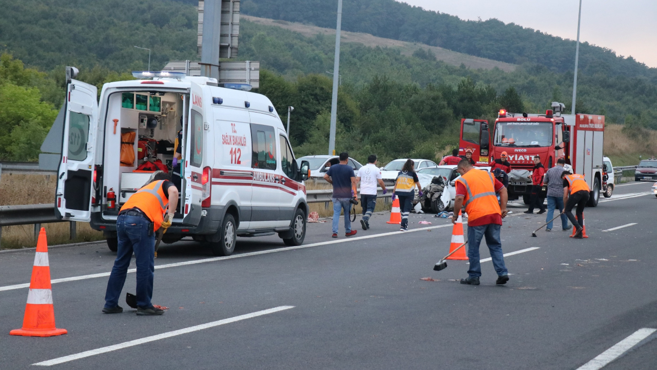 Kurban etleri yola savruldu!