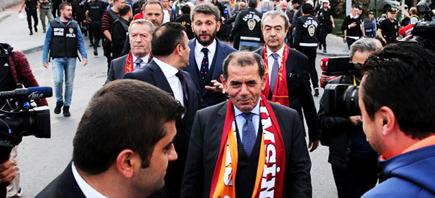 Galatasaray yönetiminden Kadıköy deplasmanına gidenlere jest!