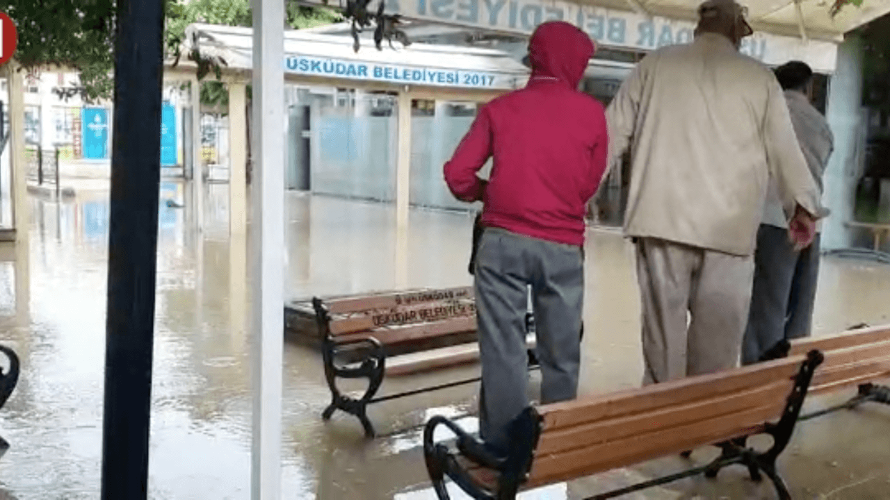İstanbul'da sağanak yağış!
