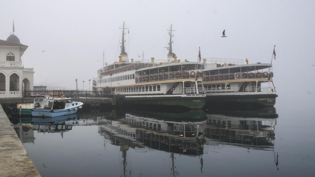 İstanbul'da tüm vapur seferleri durdu!