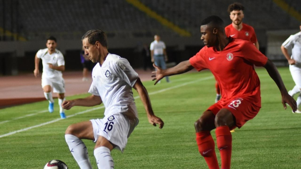 Ümraniyespor, İzmir'den 3 puanla döndü!