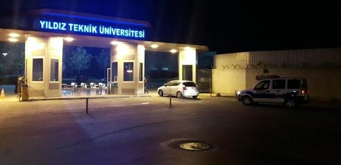 Yıldız Üniversitesi'ne şafakta FETÖ baskını! 70 akademisyen gözaltında