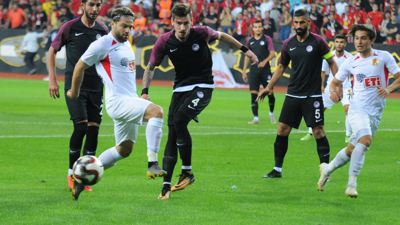 Beraberlikle başladılar!