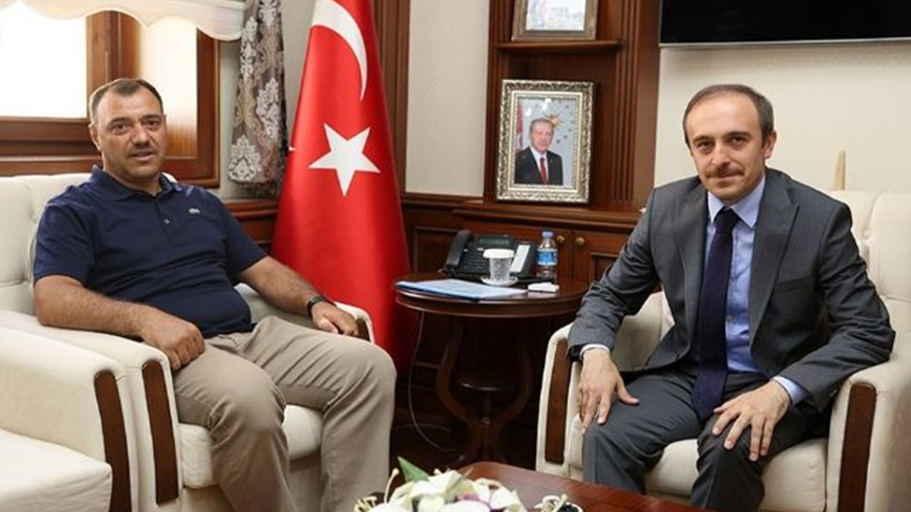 Elazığ Valisi Çetin Oktay Kaldırım, Vali Cüneyt Epcim’i makamında ziyaret etti