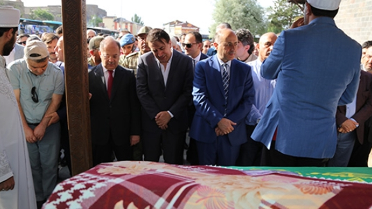 Manisa'da AK Parti Milletvekili Uğur Aydemir’in acı günü
