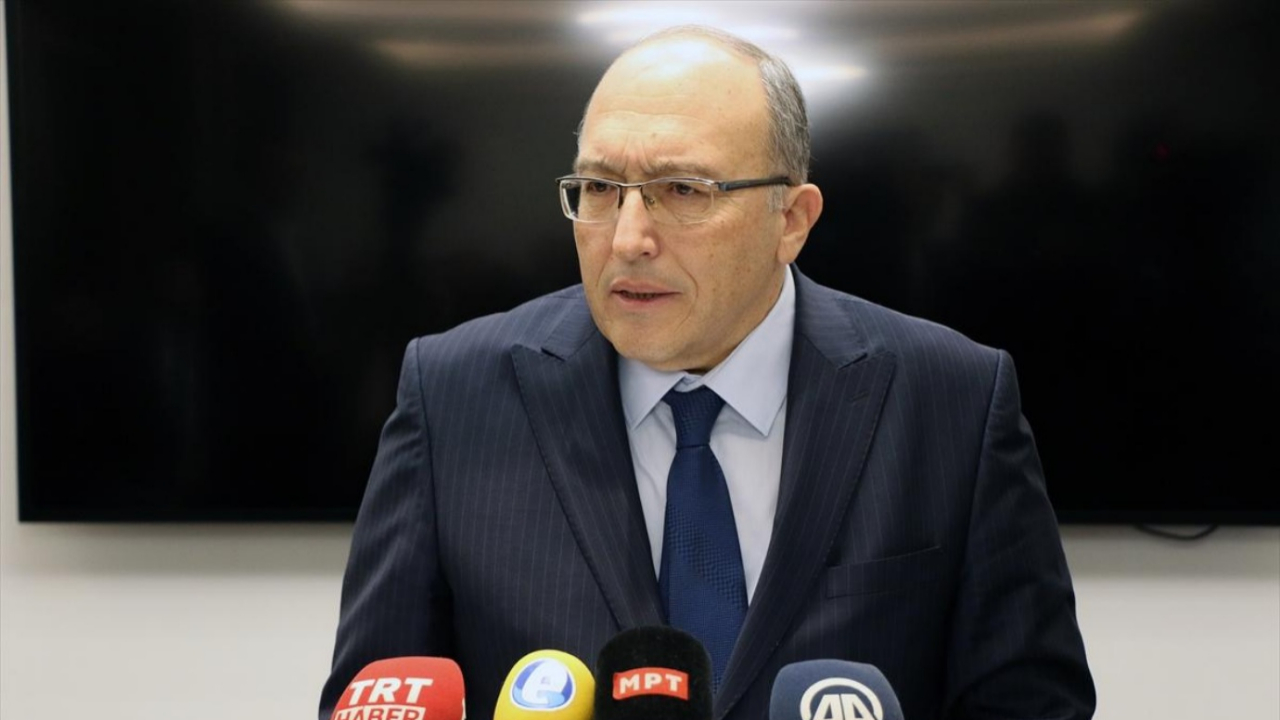 İbrahim Kalın: Güzel bir insan, iyi bir ilim adamı, sadık bir hoca ve dosttu!