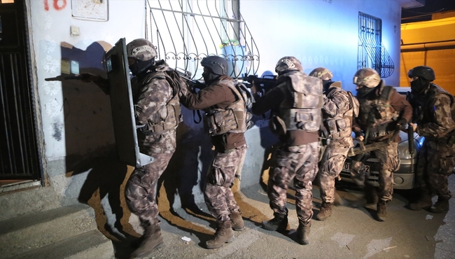PKK'nın sözde özel kuvvetlerine gerçek Özel Kuvvetlerden şok baskın...