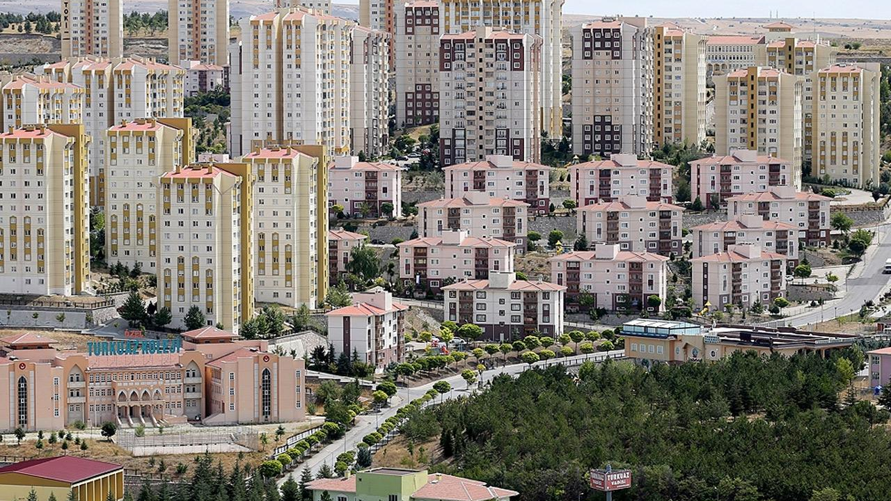 Evsiz emeklilerden TOKİ'ye yüzde 50 talebi!