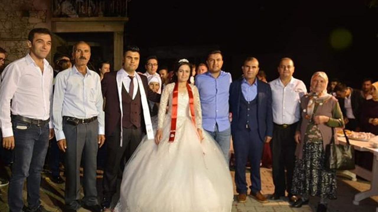 Manisa'da Kaymakam Can Atak, şehit ailesinin mutluluğuna ortak oldu