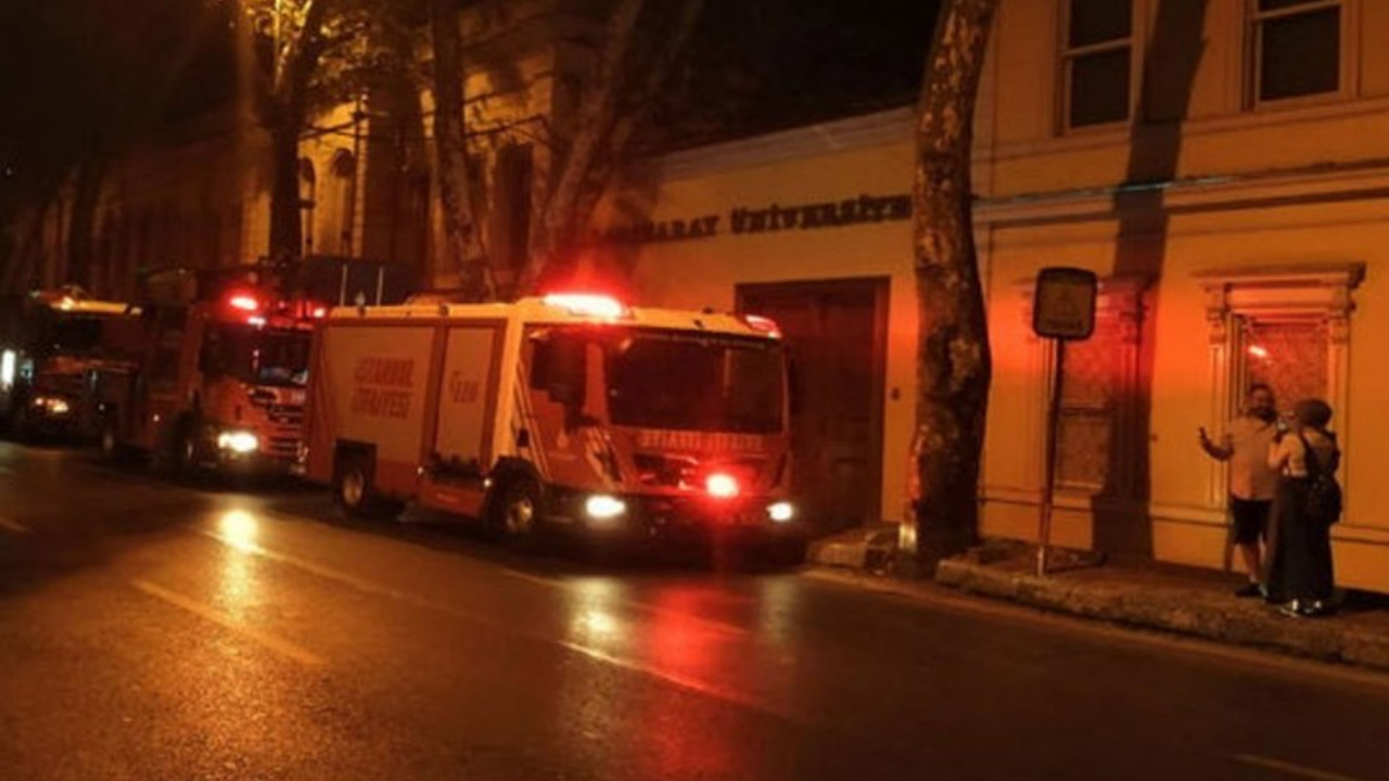 Galatasaray Üniversitesi'nde yangın!
