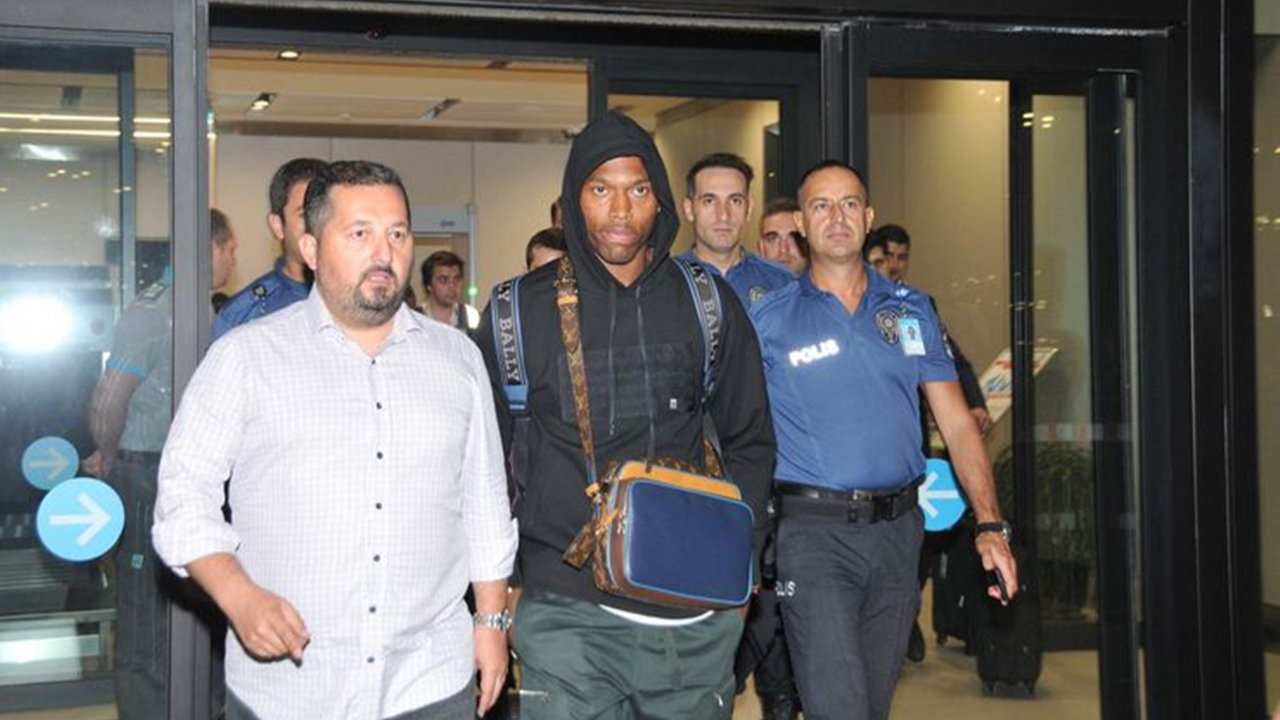 Trabzonspor'un yeni yıldızı İstanbul'da...