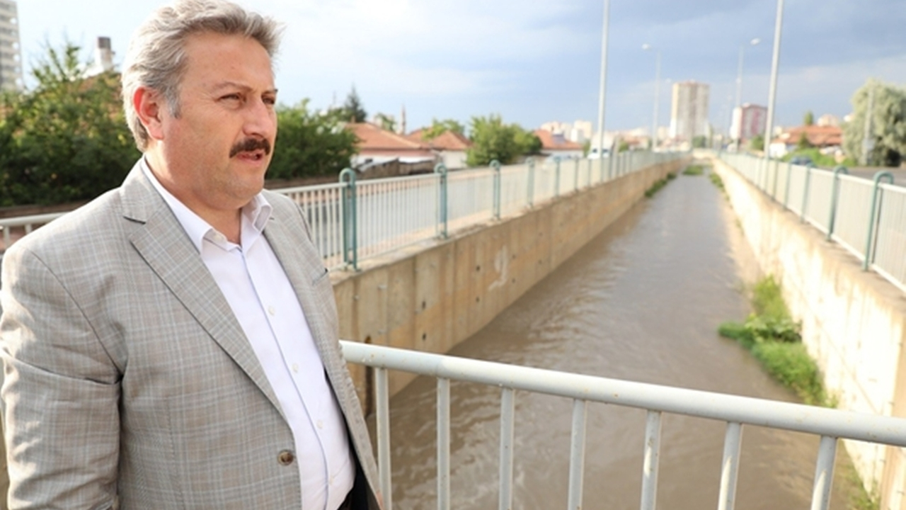 Kayseri'de Başkan Mustafa Palancıoğlu taşkın kanallarını inceledi