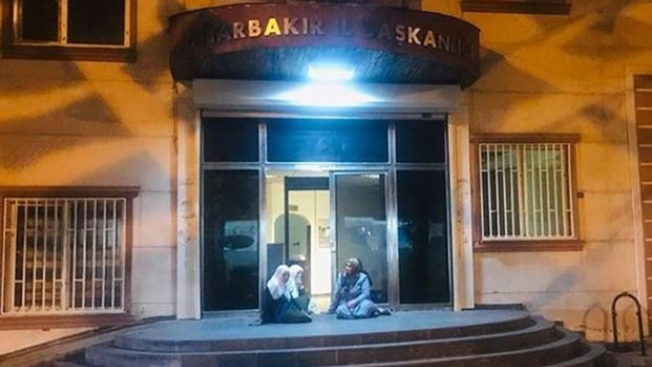 'HDP'liler oğlumu dağa kaçırdı'