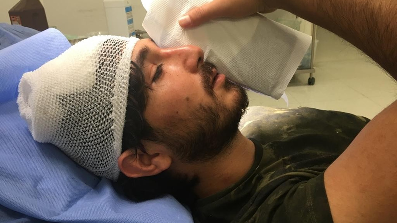 Baba oğul ASM’deki doktoru darp ettiler!