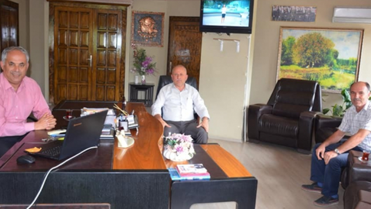 Bilecik'te AK Parti İlçe Başkanı Kamil Can Yılmaz’dan Başkan Mustafa Yaman’a ziyaret