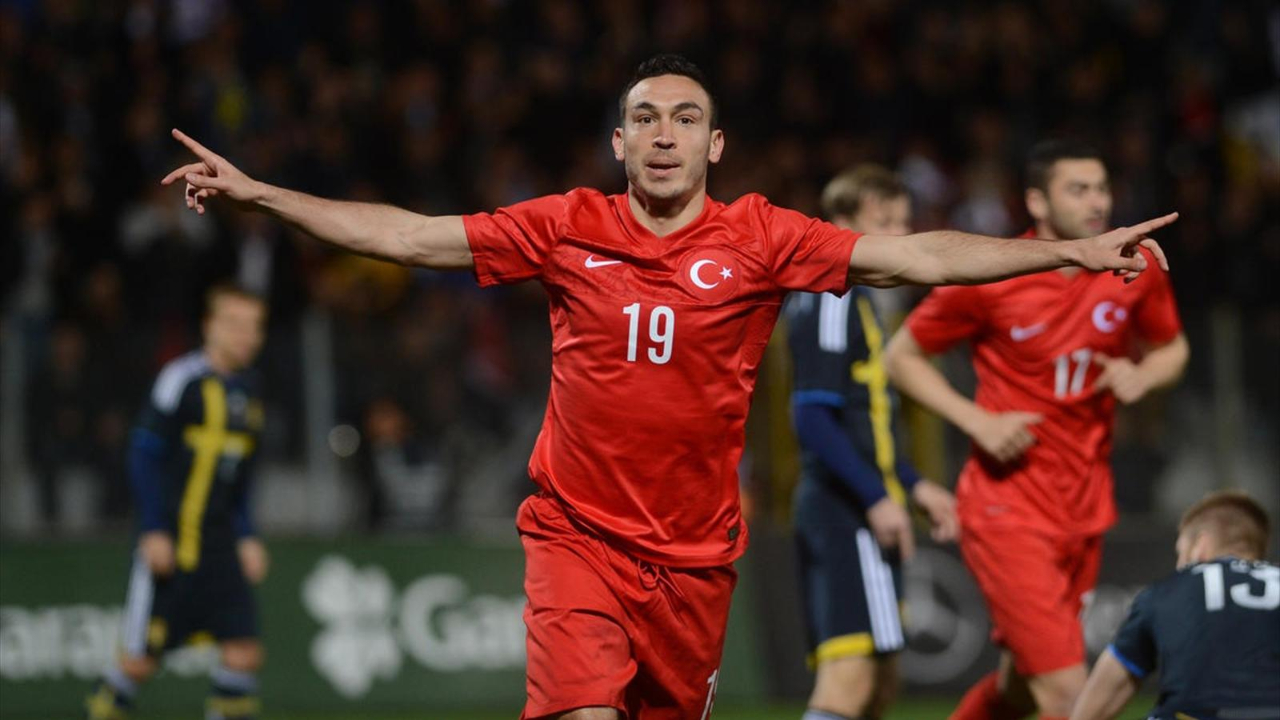 Galatasaray'dan sürpriz transfer hamlesi!