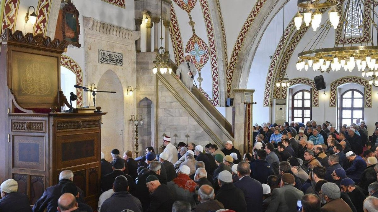 Cuma hutbesinde bu hafta faiz var!