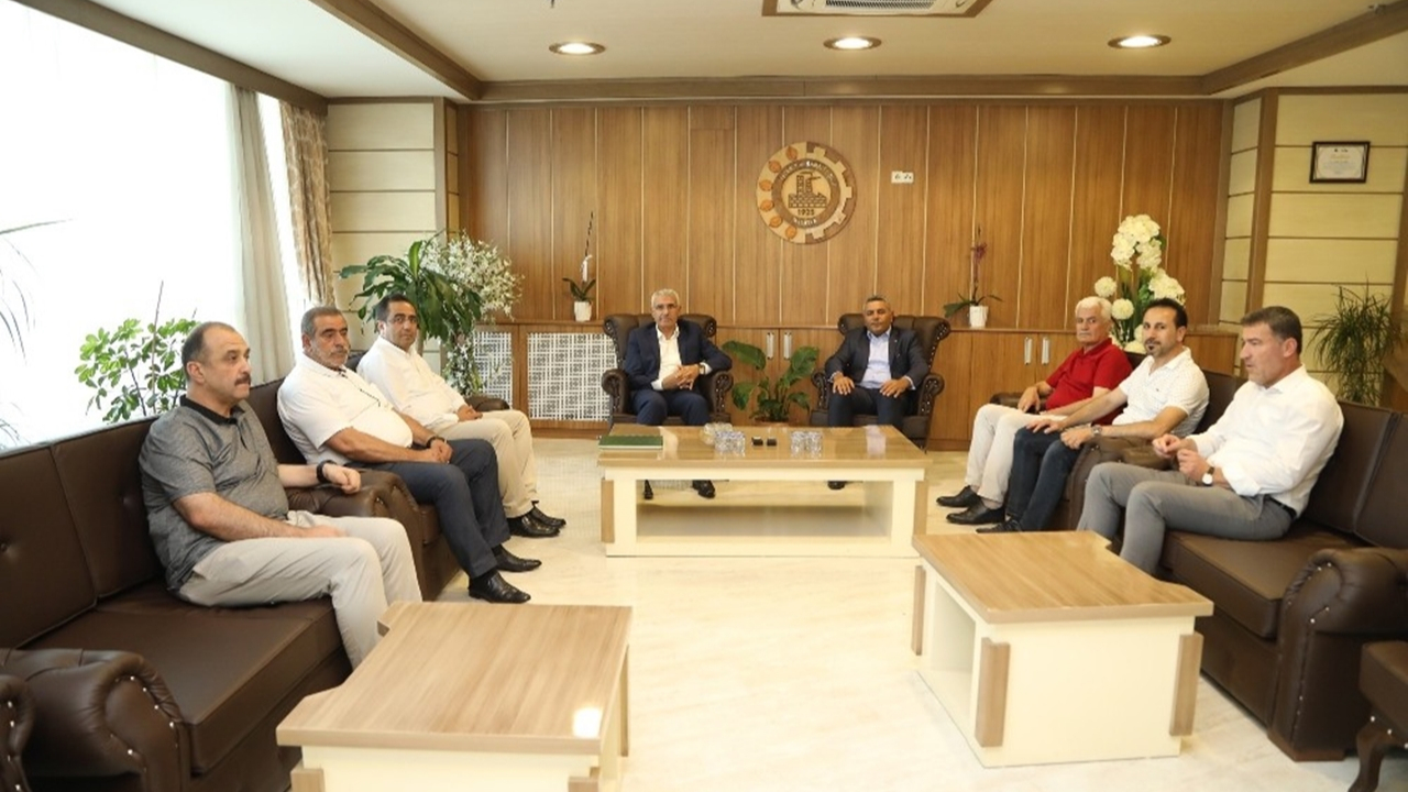 Malatya'da Osman Güder’den Oğuzhan Ata Sadıkoğlu’na ziyaret