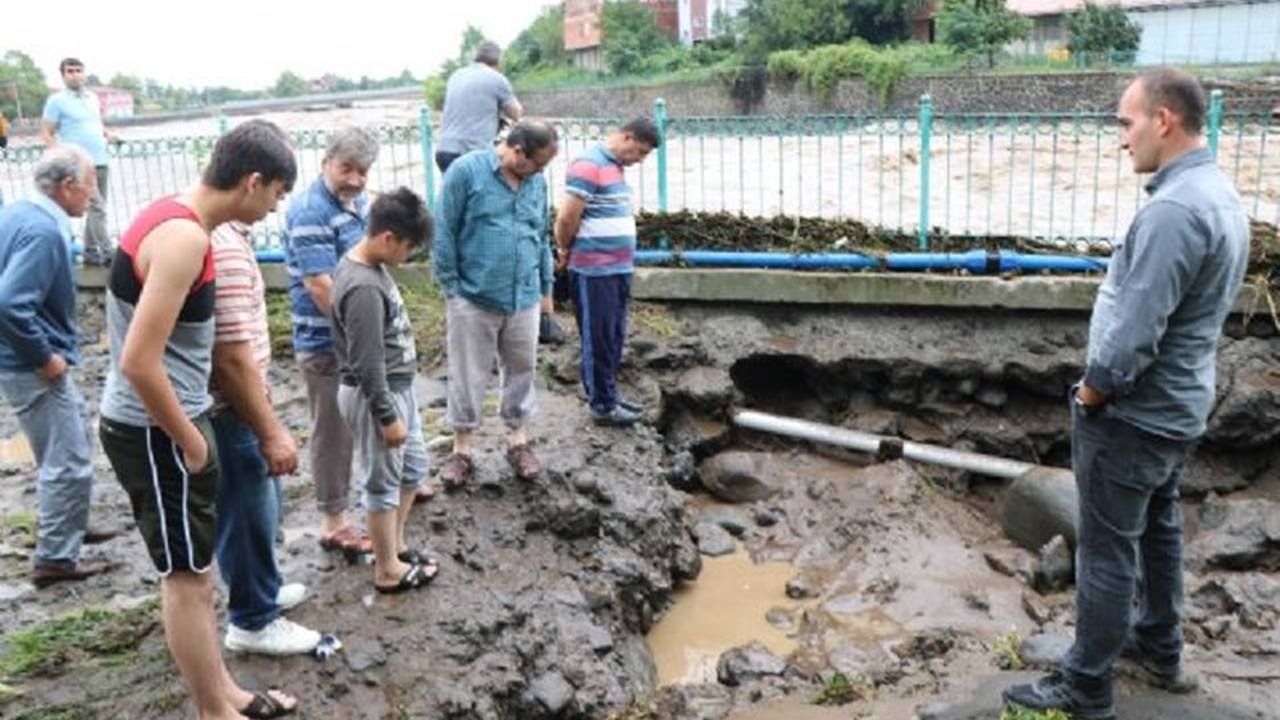 Samsun Salıpazarı Belediye Başkanı Halil Akgül: "1 ölü, 1 kayıp var"