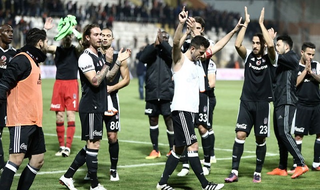 Beşiktaş pas rekoru kırdı