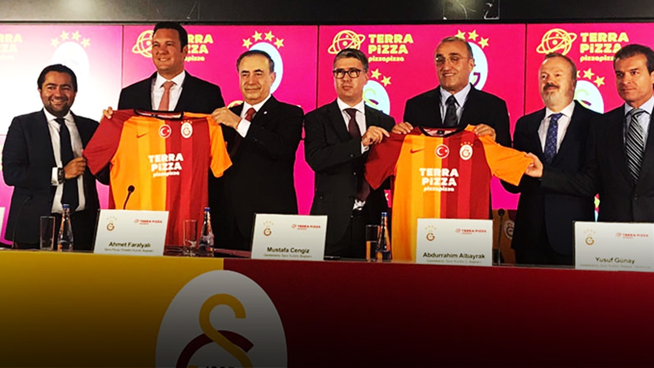 Mustafa Cengiz'e Falcao sorusu!
