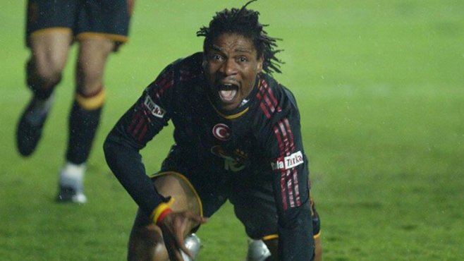 Rigobert Song'tan müjde geldi