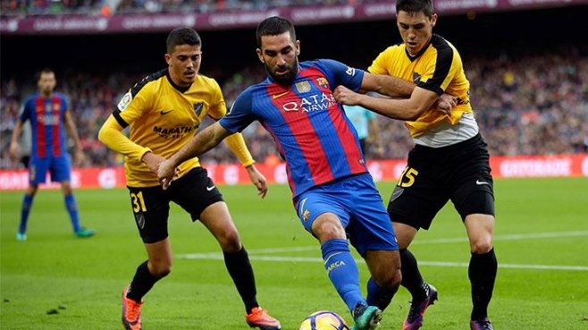 Barcelonalılar bunu da gördü! 9 kişilik Malaga 48 maçlık geleneği bozdu!