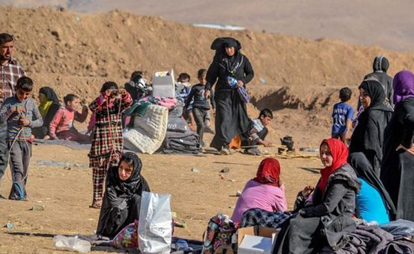Sivillerin Musul'dan kaçışı devam ediyor