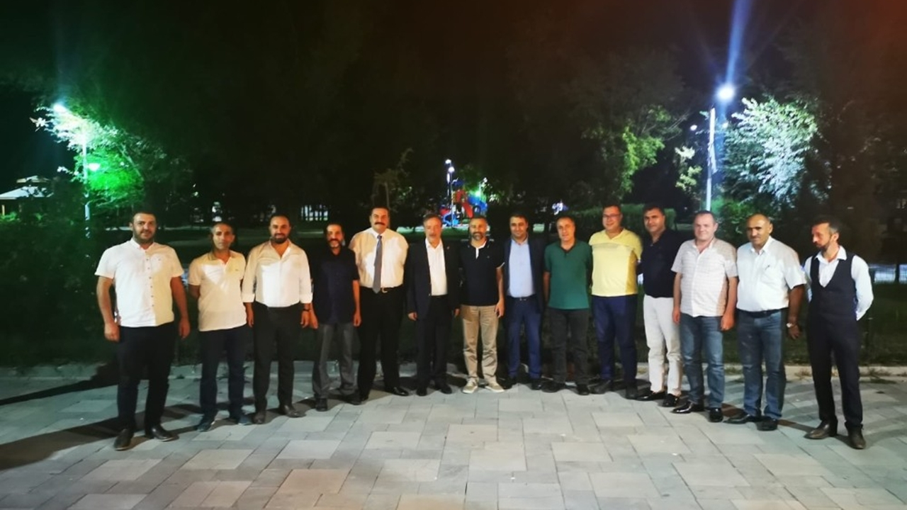 Van'da Kaymakam Onur Şatıroğlu ilçeden ayrıldı
