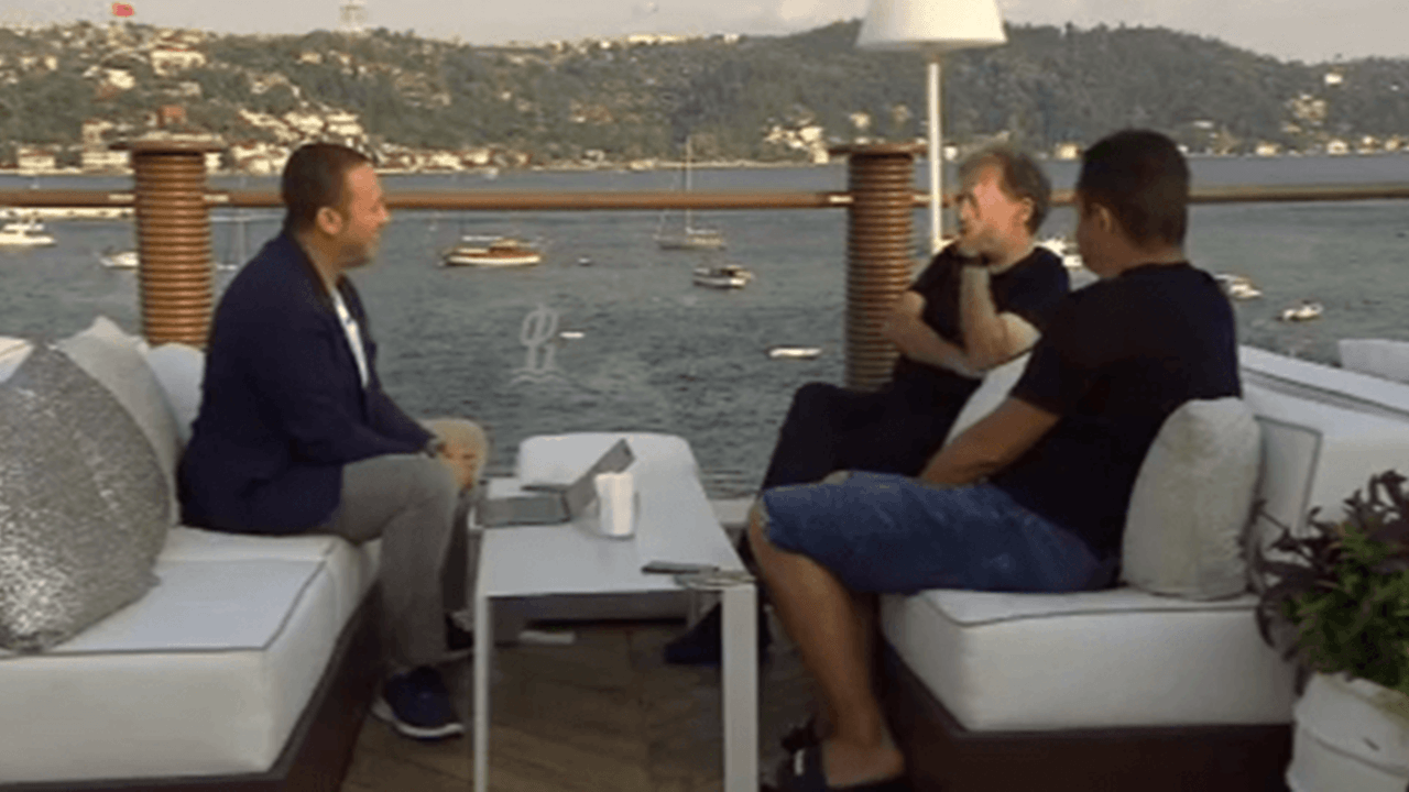 "Ahmet Hakan Yetenek Sizsiniz'de jüri olabilir"