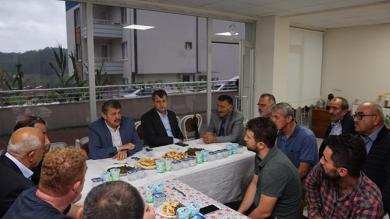 Bartın'da Başkan Cemal Akın, vatandaşlarla buluştu