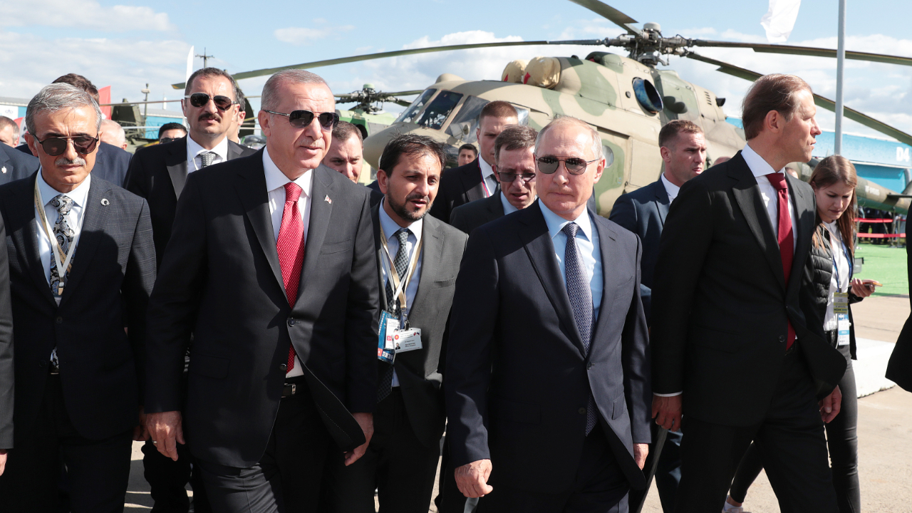 Erdoğan-Putin görüşmesi başladı