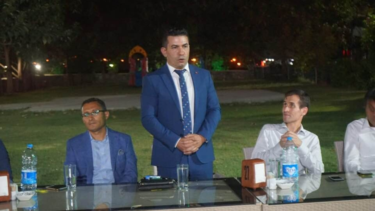 Manisa'da Sarıgöl Kaymakamı Çetin Kılınç’a veda yemeği