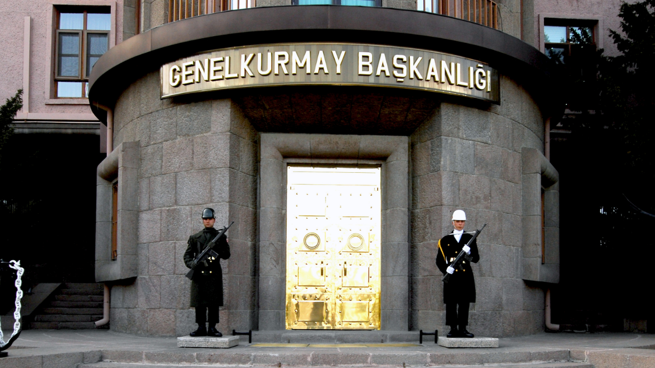 Akar: Bize intikal eden 2 arkadaşımızın dilekçesi var!