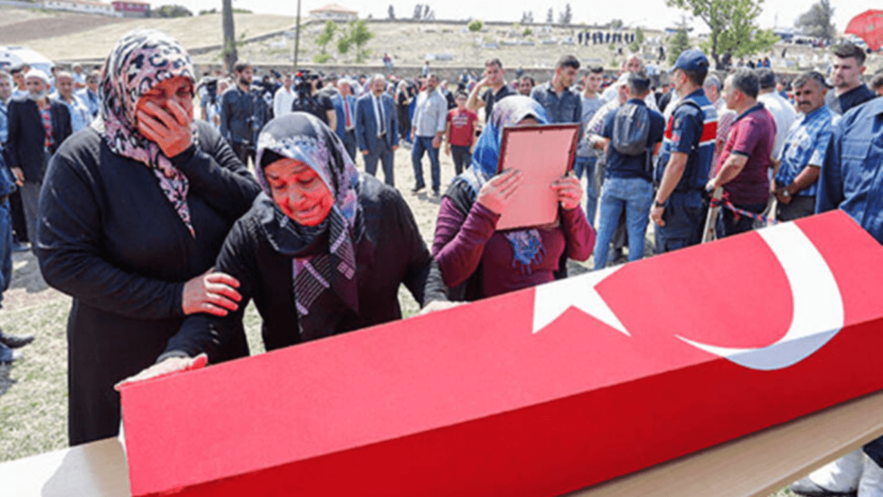 Şehit annesinden ağlatan sözler!