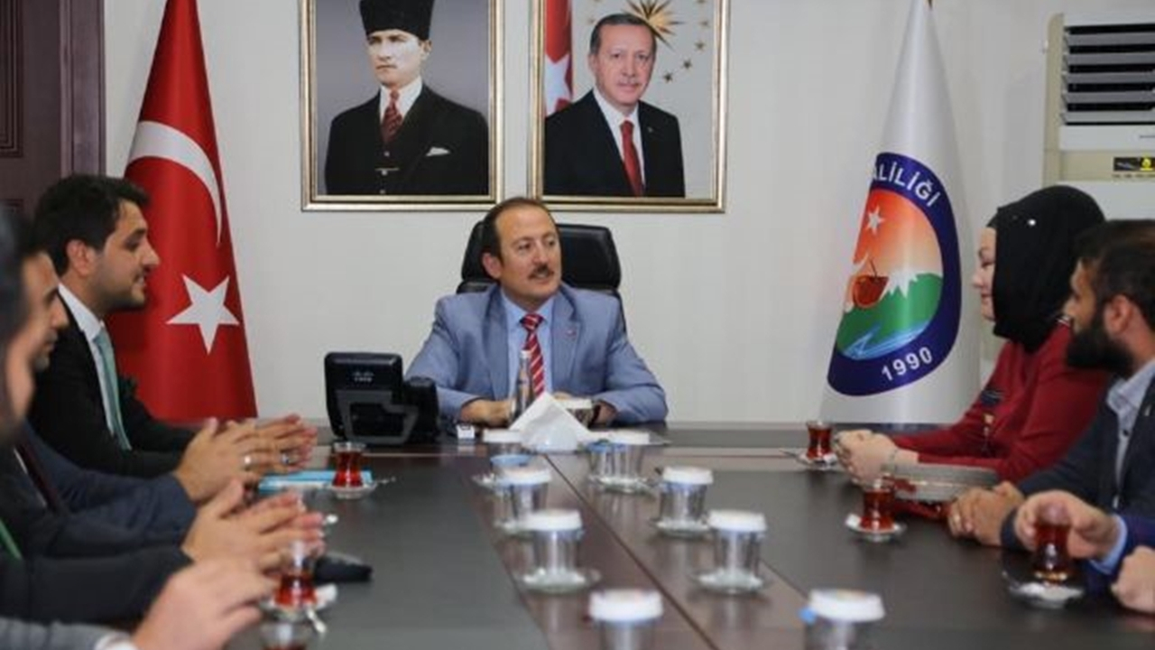 Şırnak'ta TÜGVA il yönetimden Vali Ali Hamza Pehlivan’a ziyaret