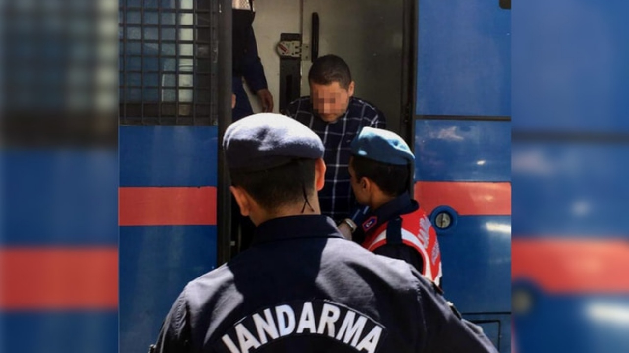 İki kızına cinsel istismar yapmakla suçlanıyordu!