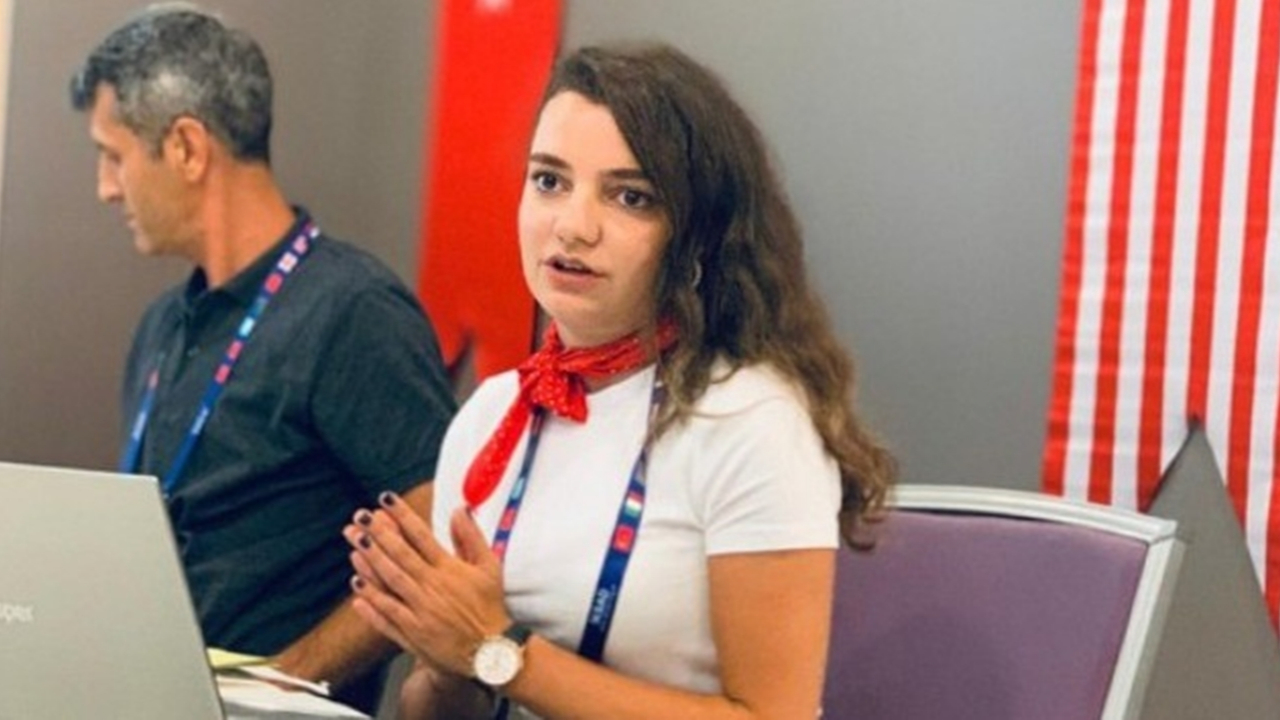 Kütahya'da DPÜ mezunu Elif Türkmen, ABD’de sunum yaptı