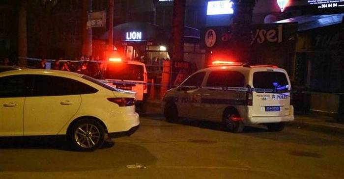 İzmir'de çatışma: 2 kişi hayatını kaybetti, ağır yaralılar var
