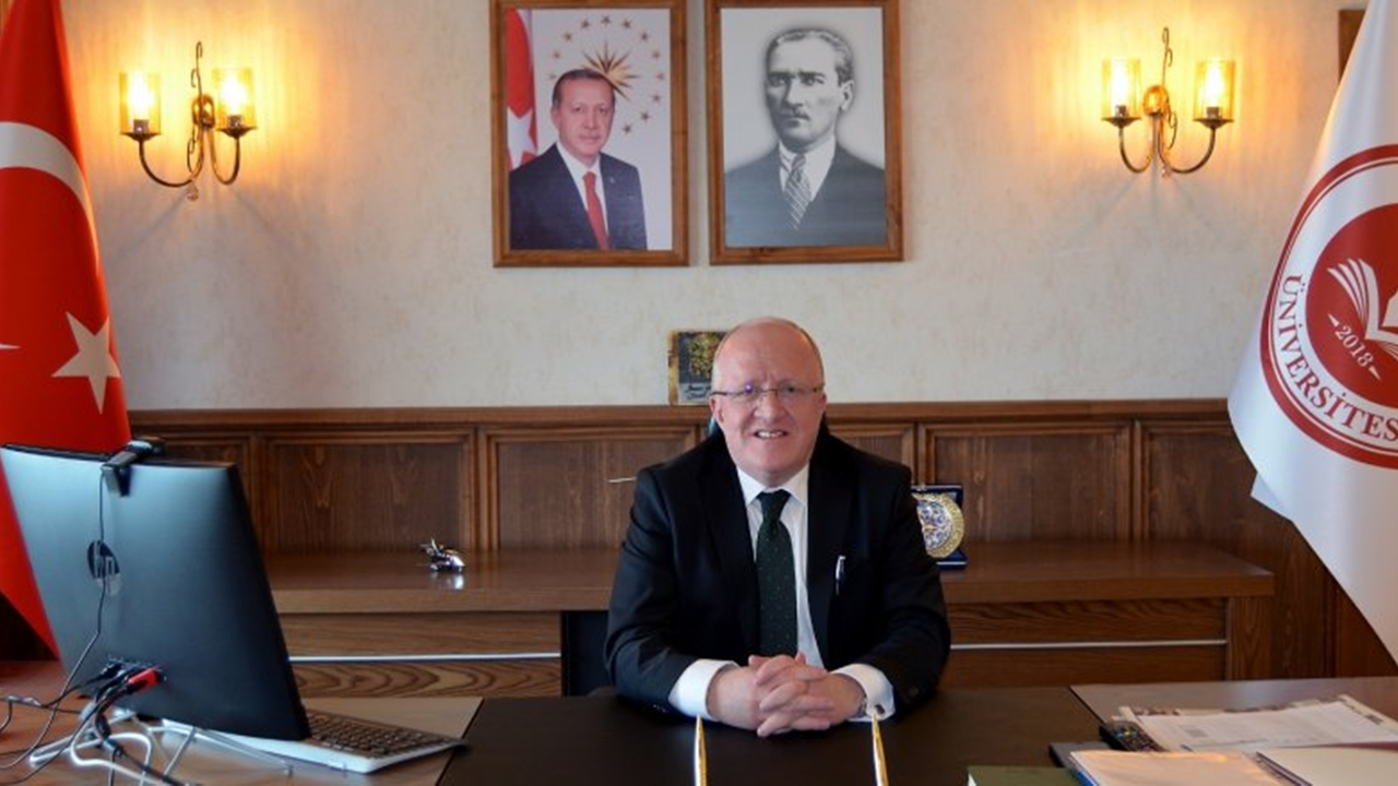 Samsun'da Rektör Prof. Dr. Mahmut Aydın: "Ağustos ayı Türklerin sefer ve zafer ayıdır"