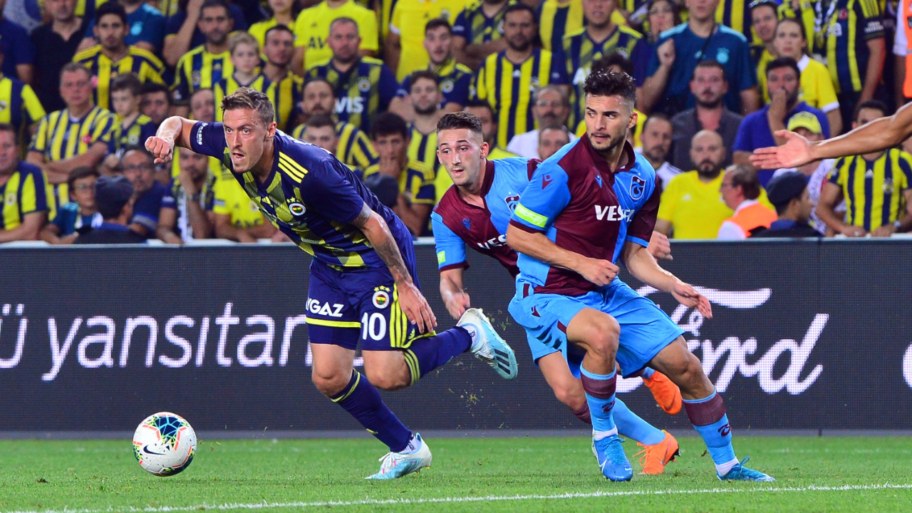 Fenerbahçe ile Trabzonspor 1-1 berabere kaldı.