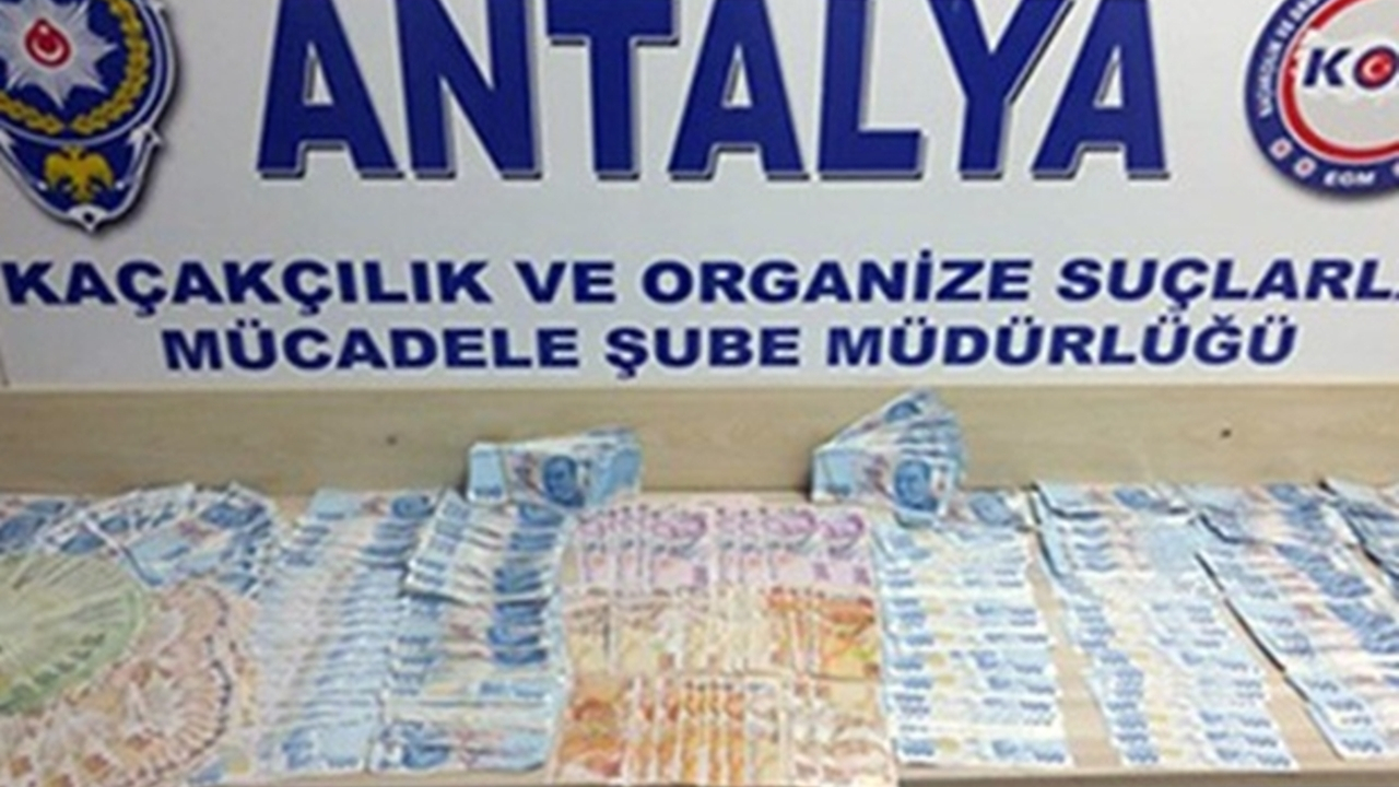 Antalya Alanya’da sahte para baskını