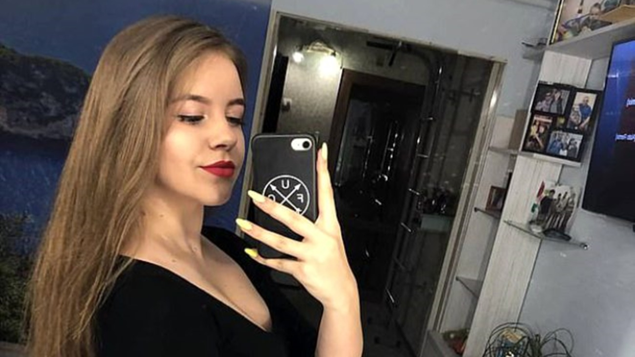 Çektiği selfie onu hayattan kopardı!