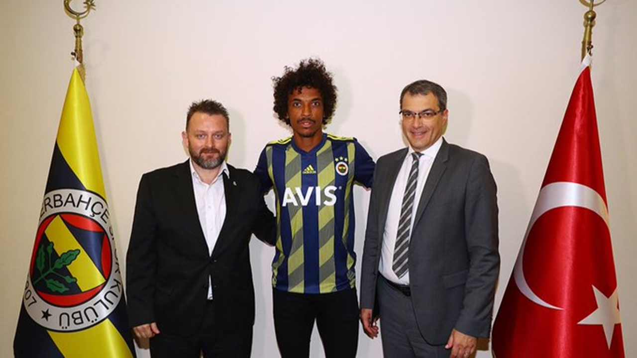 Fenerbahçe Luiz Gustavo'yu renklerine kattı...