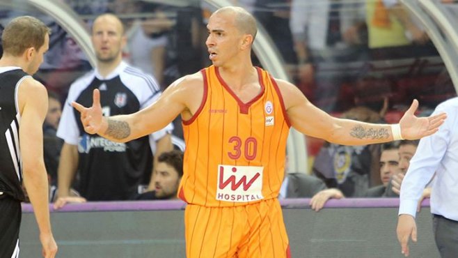 Galatasaray'a Carlos Arroyo şoku: 2,6 milyon dolar!