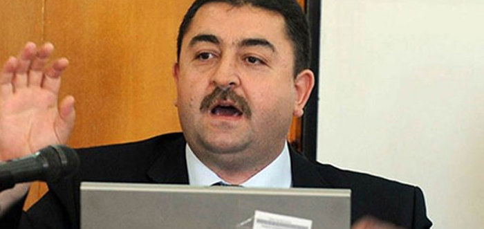 Siber casuslukta kilit isim: Basri Aktepe