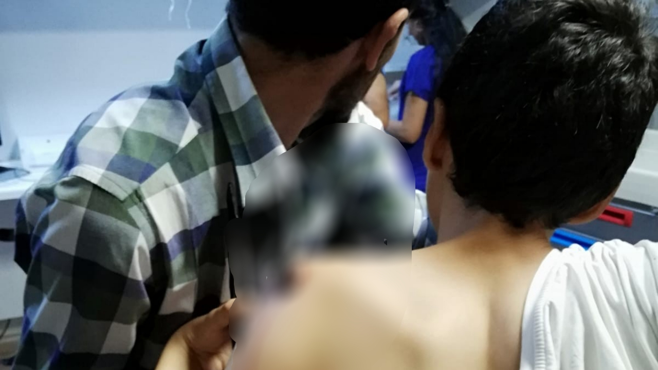Omzuna korkuluk demiri saplandı!